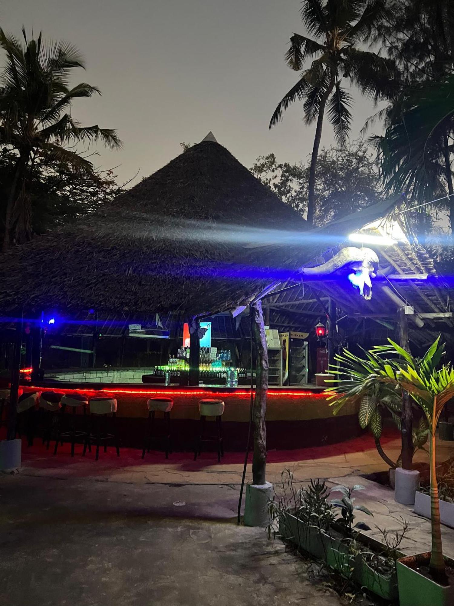 Papillon Garden Bar Villas Бамбури Экстерьер фото